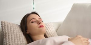 hypnosis-training-online-hypnotherapy-course-full-certification-the-mindtech-institute Benefits of Becoming a Certified Hypnotherapist Certified Hypnotherapist in Session